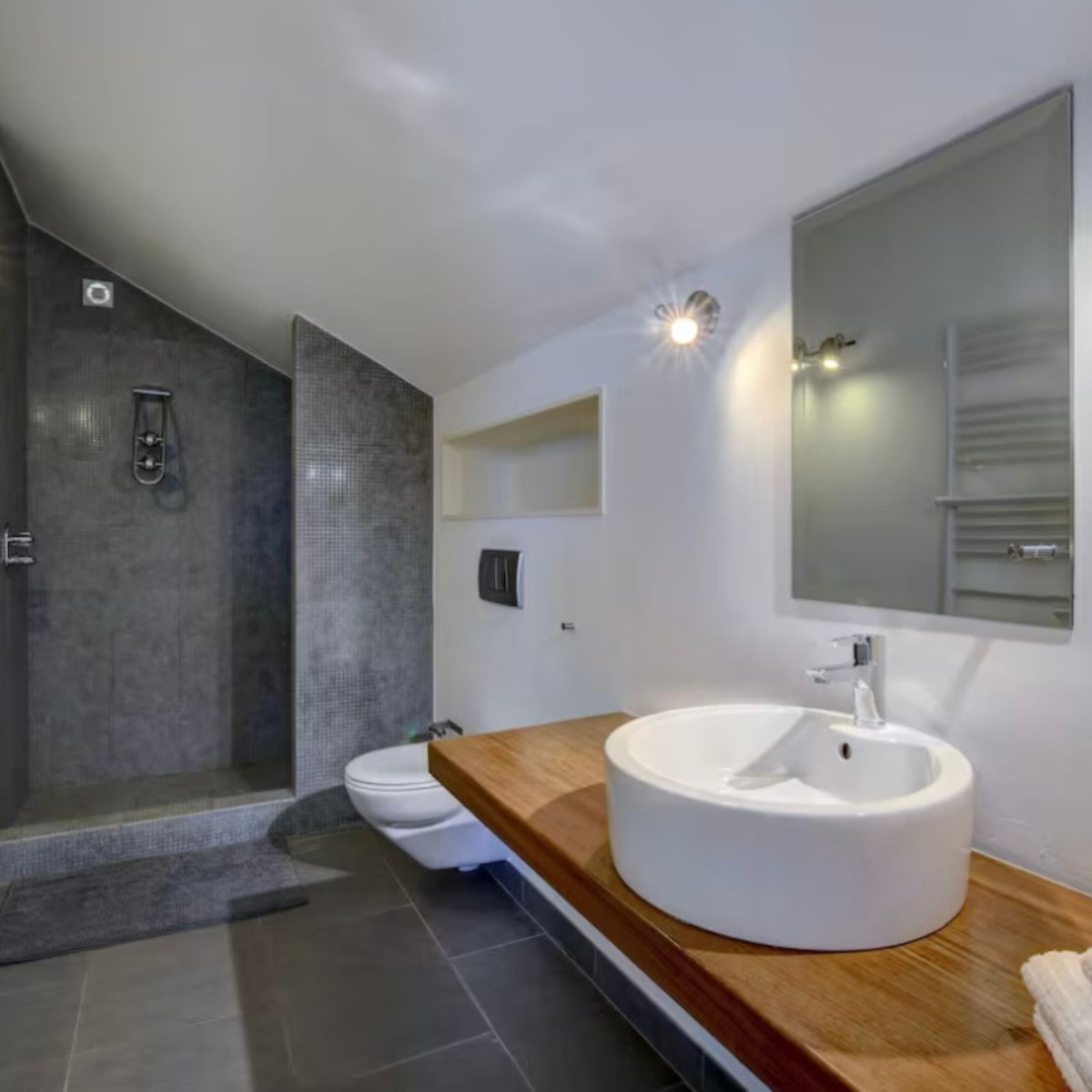 6 Bed Townhouse for sale in Manilva Costa Del Sol, Málaga, Spain