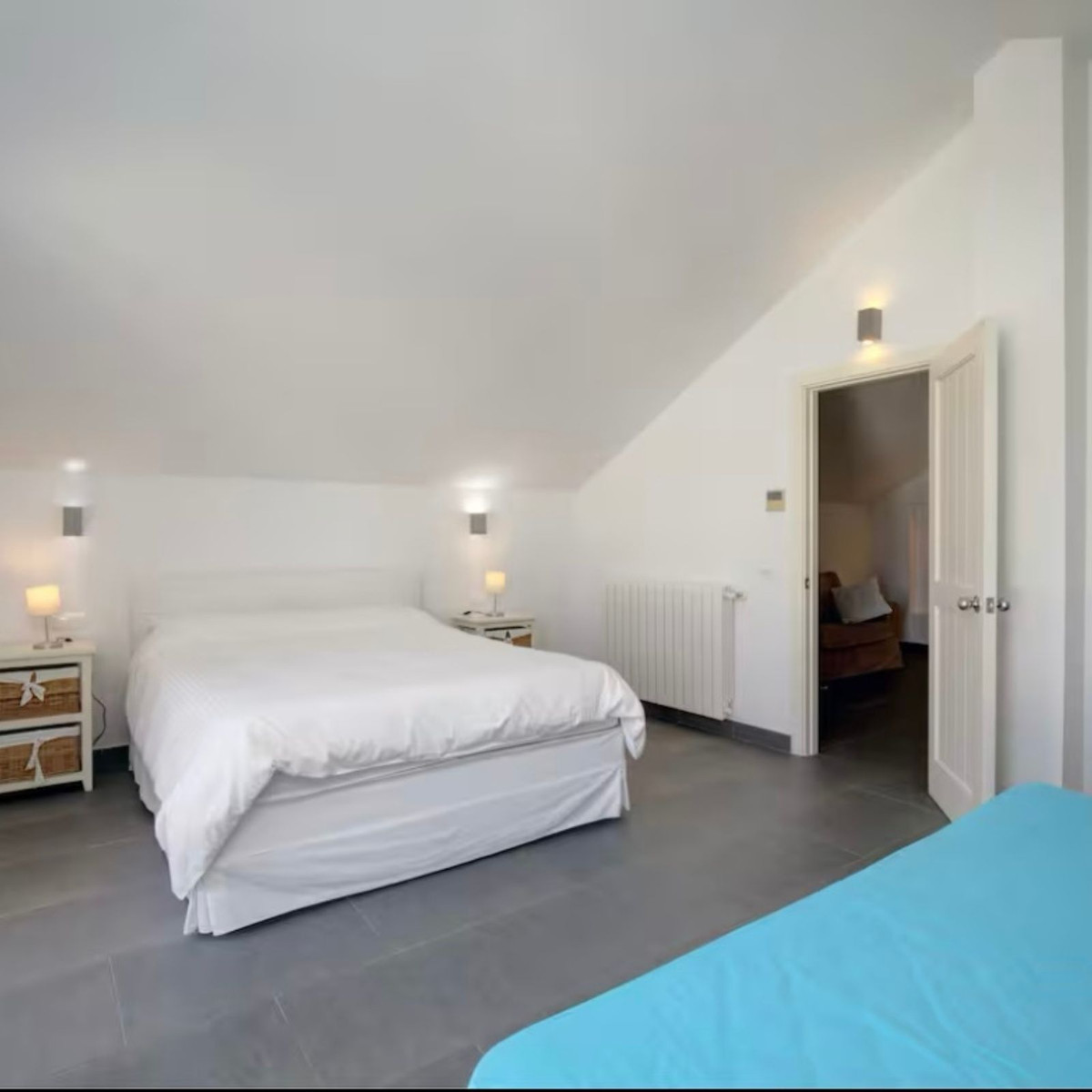 6 Bed Townhouse for sale in Manilva Costa Del Sol, Málaga, Spain