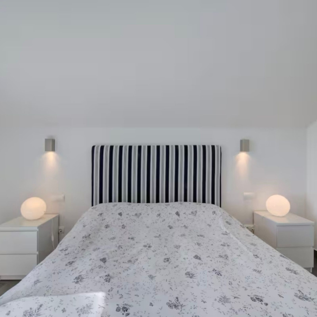 6 Bed Townhouse for sale in Manilva Costa Del Sol, Málaga, Spain