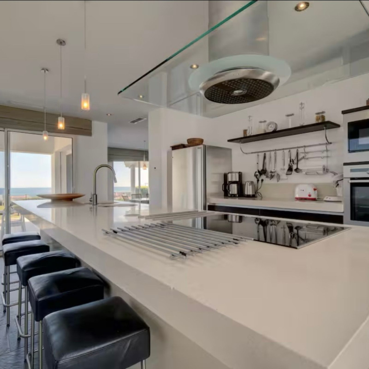 6 Bed Townhouse for sale in Manilva Costa Del Sol, Málaga, Spain