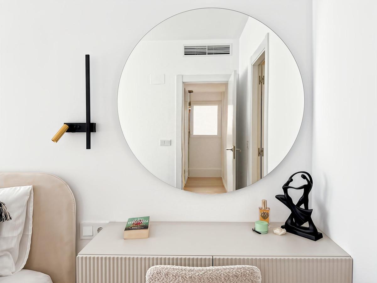 Se vende Apartamento Planta Media de 2 dormitorios en Málaga Ciudad, Málaga, España