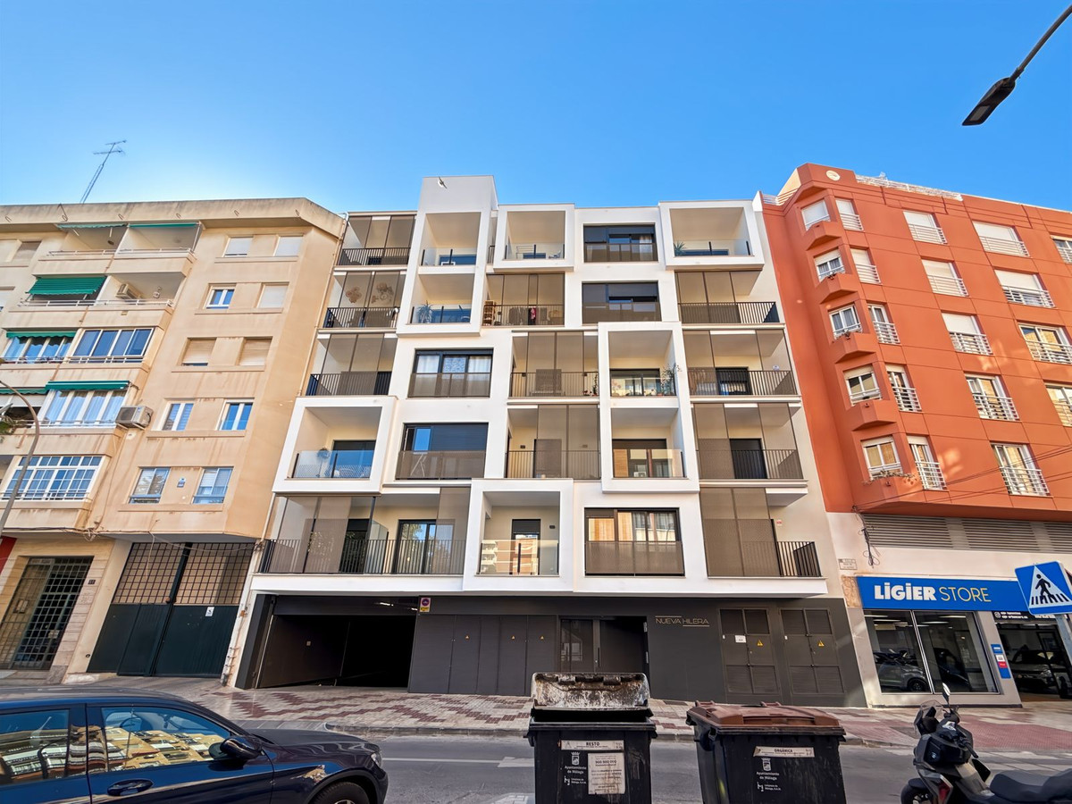 Se vende Apartamento Planta Media de 2 dormitorios en Málaga Ciudad, Málaga, España