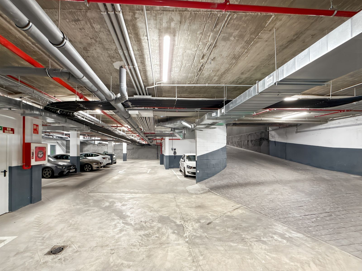 Se vende Apartamento Planta Media de 2 dormitorios en Málaga Ciudad, Málaga, España