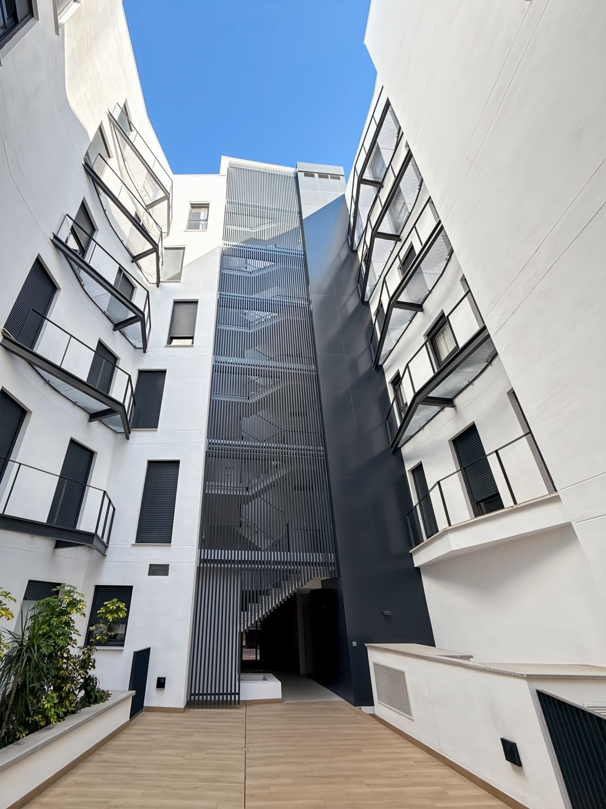 Se vende Apartamento Planta Media de 2 dormitorios en Málaga Ciudad, Málaga, España