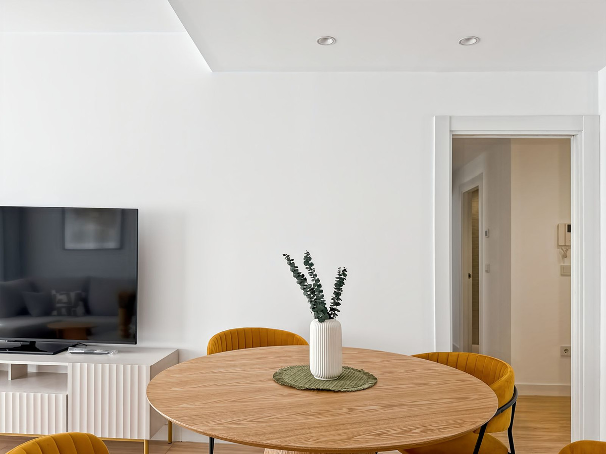 Se vende Apartamento Planta Media de 2 dormitorios en Málaga Ciudad, Málaga, España