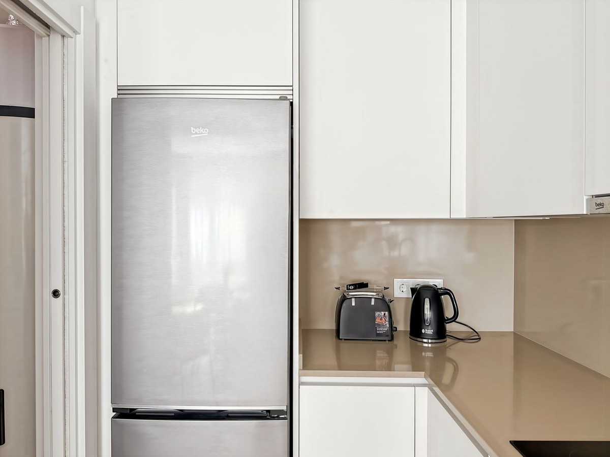 Se vende Apartamento Planta Media de 2 dormitorios en Málaga Ciudad, Málaga, España
