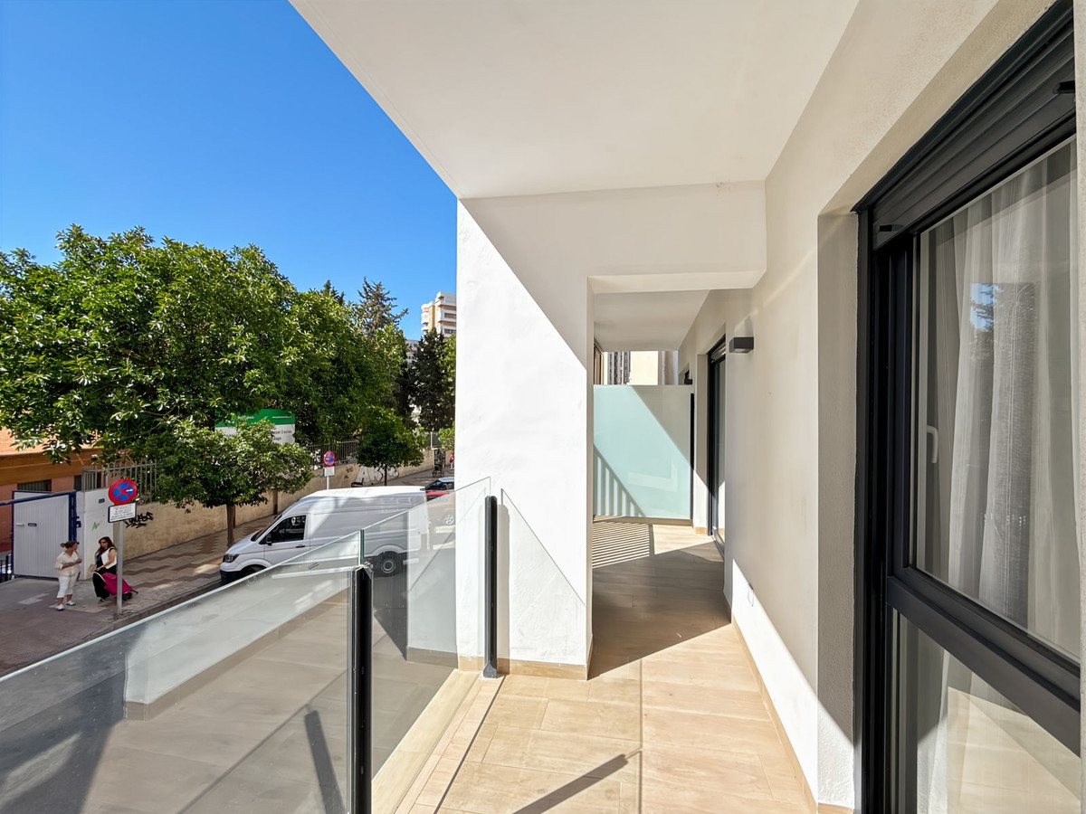 Se vende Apartamento Planta Media de 2 dormitorios en Málaga Ciudad, Málaga, España