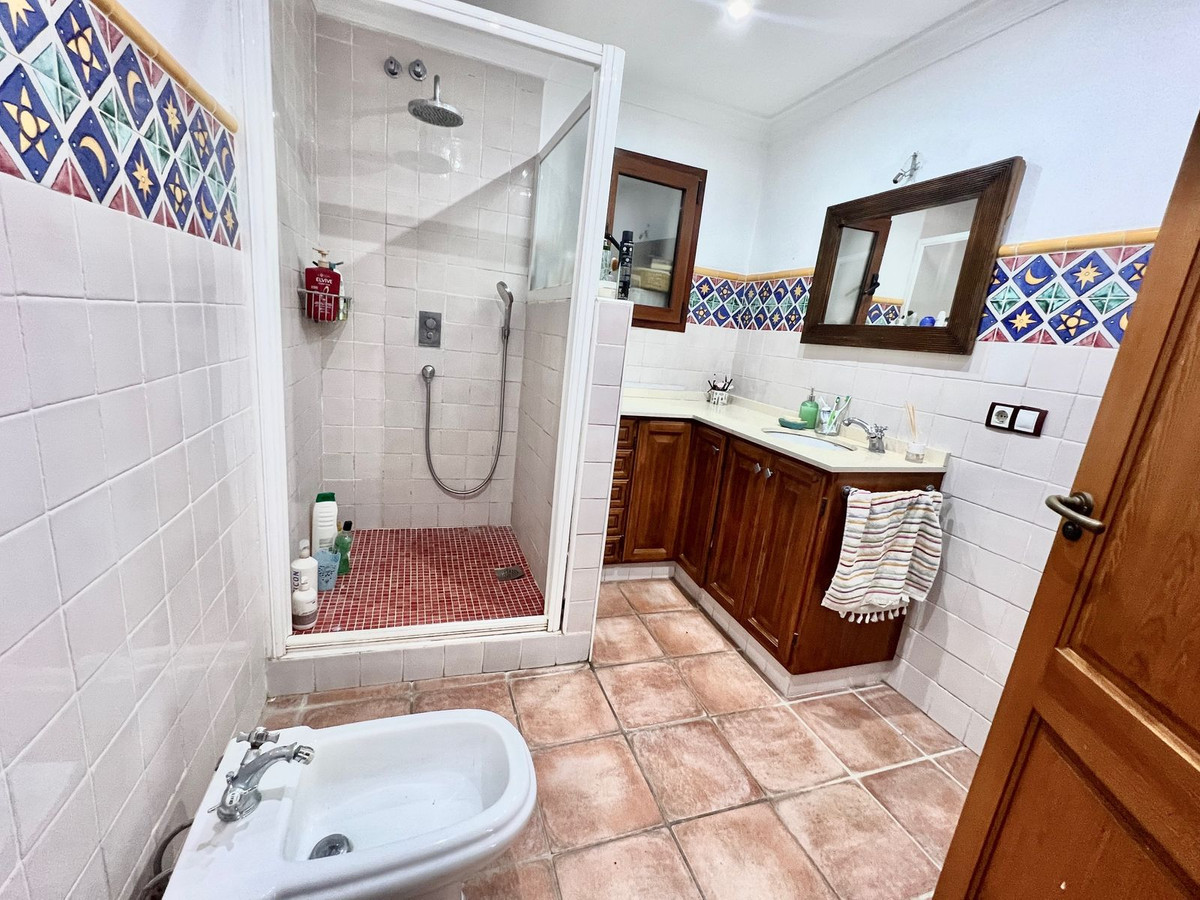 4 Bed Townhouse for sale in Nueva Andalucía Costa Del Sol, Málaga, Spain