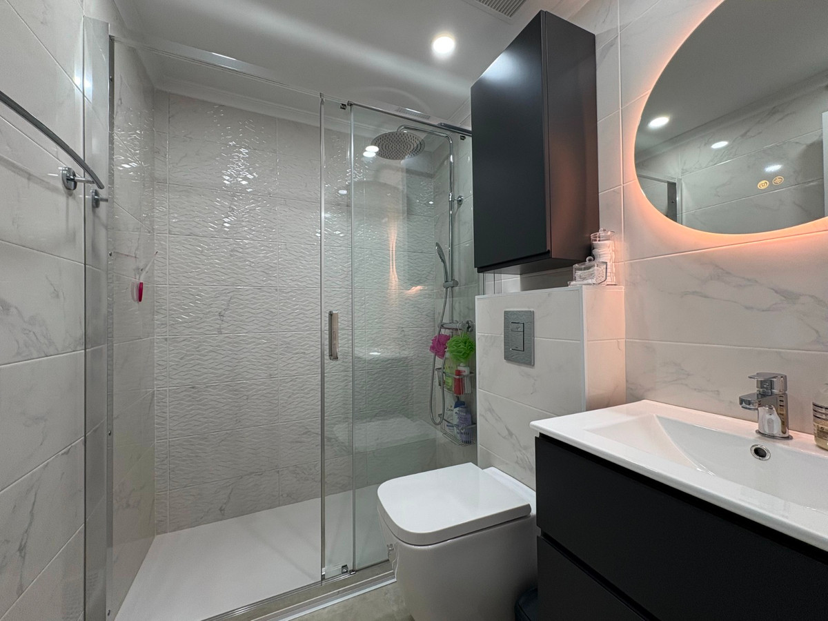 4 Bed Apartment for sale in Torrevieja Costa Blanca, Alicante, Spain