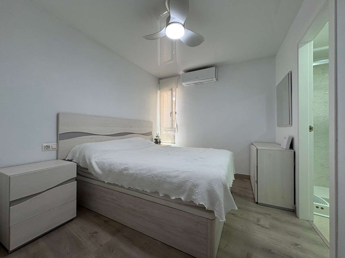 4 Bed Apartment for sale in Torrevieja Costa Blanca, Alicante, Spain