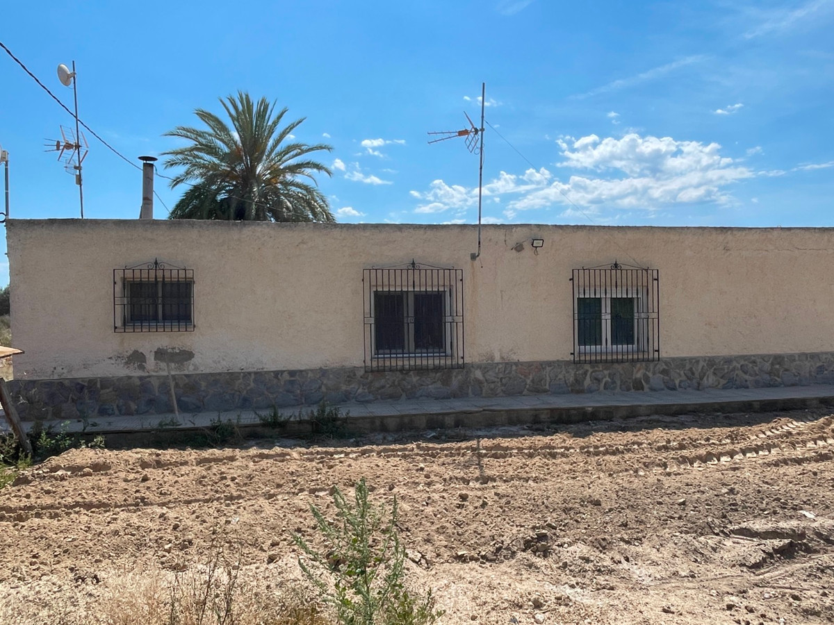 Se vende Villa - Chalet de 4 dormitorios en Costa Blanca, Alicante, España