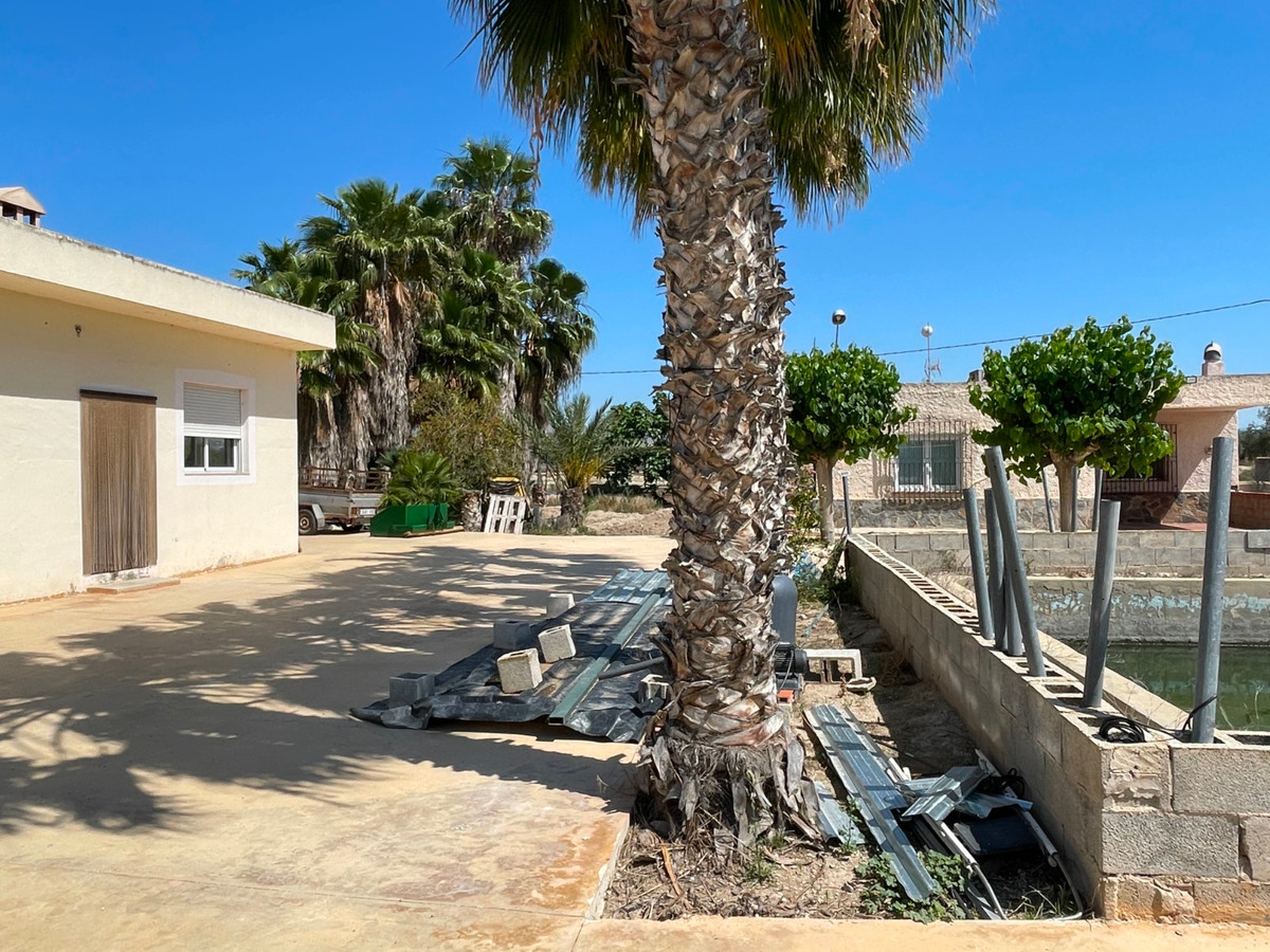 Se vende Villa - Chalet de 4 dormitorios en Costa Blanca, Alicante, España
