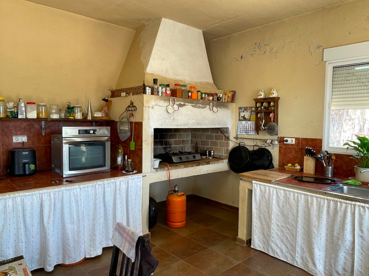 Se vende Villa - Chalet de 4 dormitorios en Costa Blanca, Alicante, España