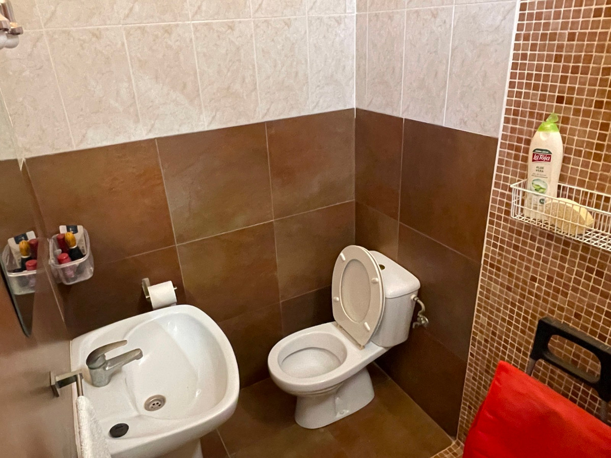 Se vende Villa - Chalet de 4 dormitorios en Costa Blanca, Alicante, España