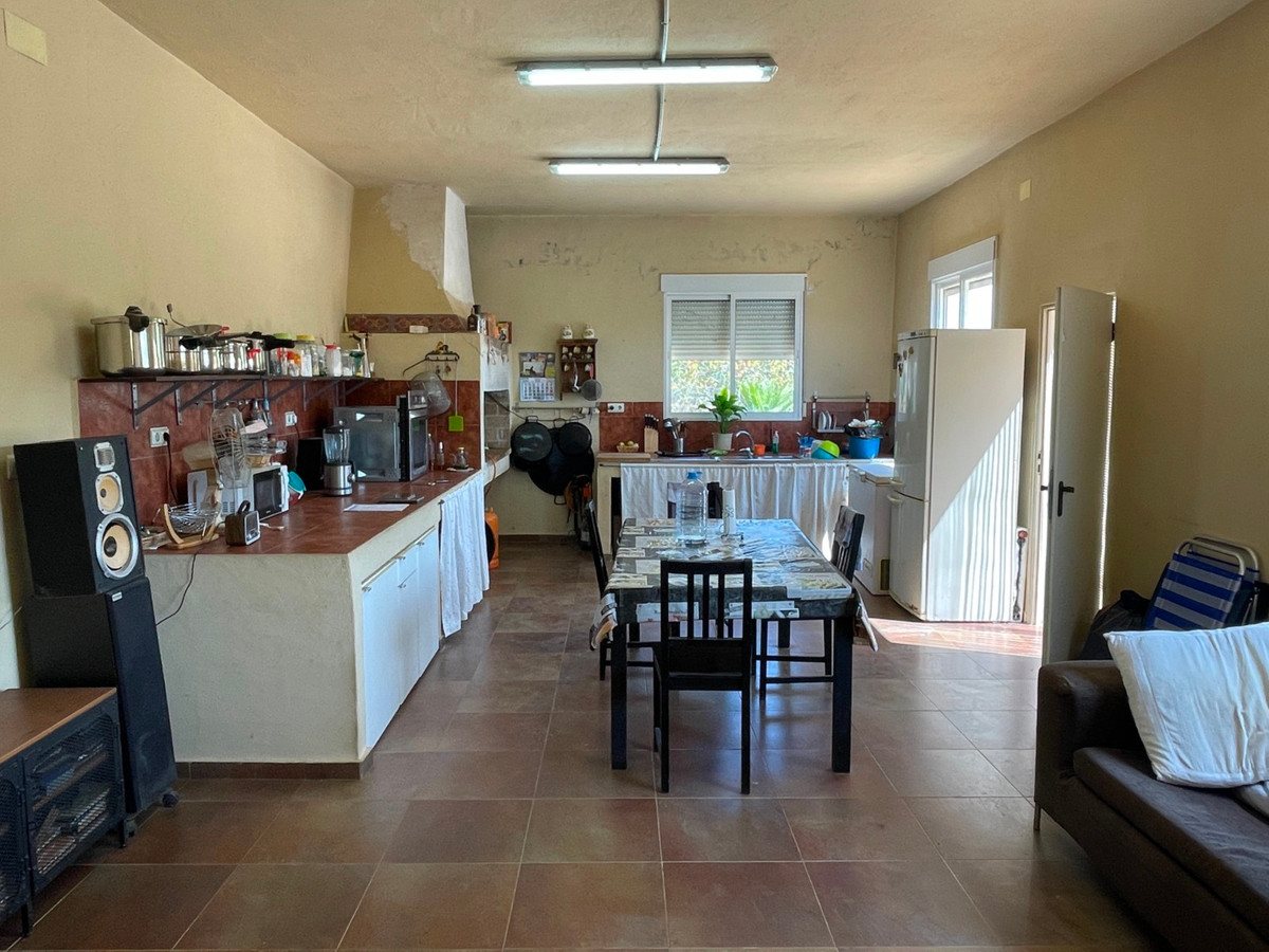 Se vende Villa - Chalet de 4 dormitorios en Costa Blanca, Alicante, España