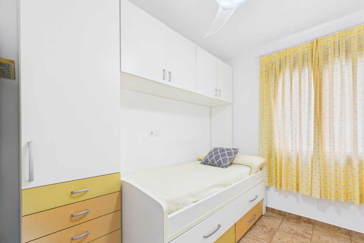 Se vende Apartamento Planta Media de 3 dormitorios en Costa Calida, Murcia, España