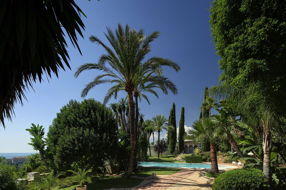Se vende Villa - Chalet de 10 dormitorios en Costa Del Sol, Málaga, España