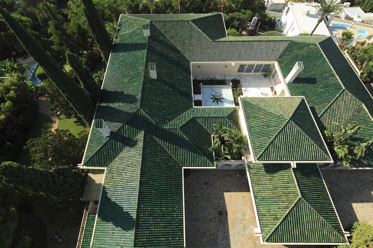Se vende Villa - Chalet de 10 dormitorios en Costa Del Sol, Málaga, España