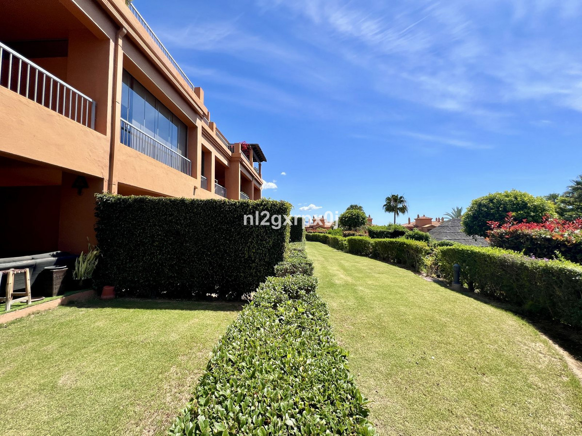 Se vende Apartamento Planta Baja de 2 dormitorios en Costa Del Sol, Málaga, España