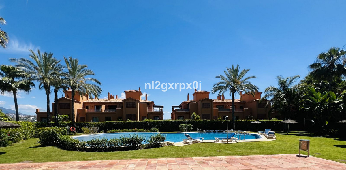 Se vende Apartamento Planta Baja de 2 dormitorios en Costa Del Sol, Málaga, España
