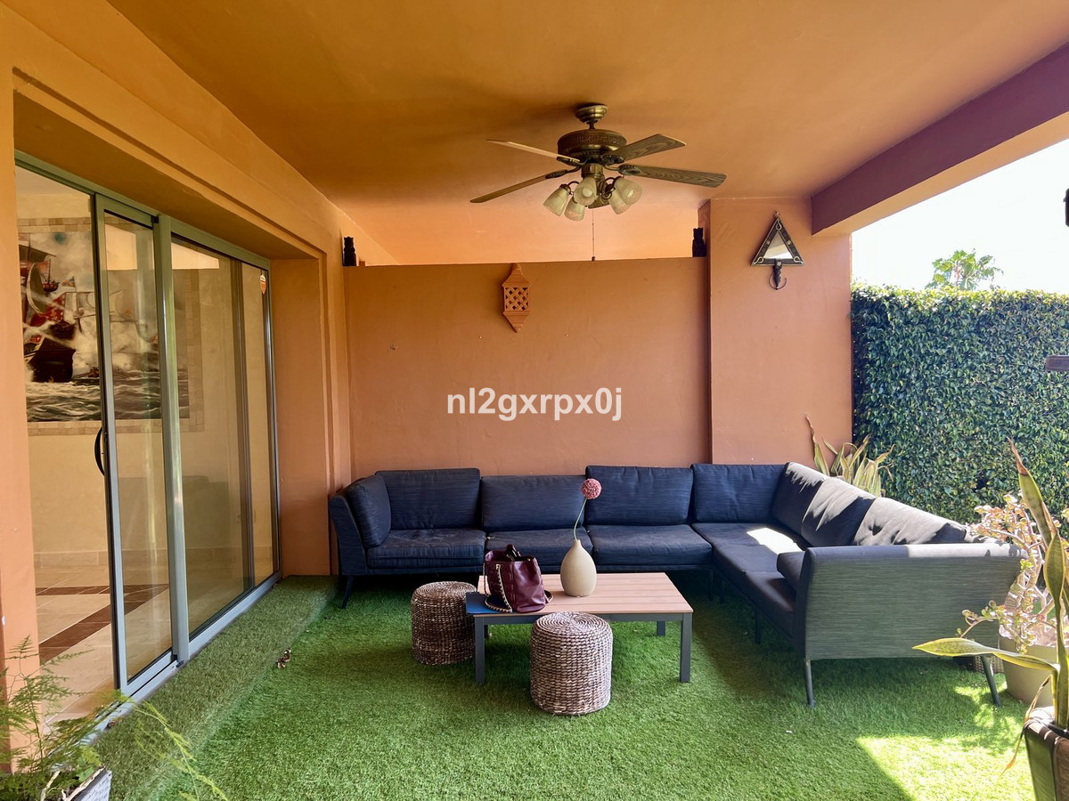 Se vende Apartamento Planta Baja de 2 dormitorios en Costa Del Sol, Málaga, España