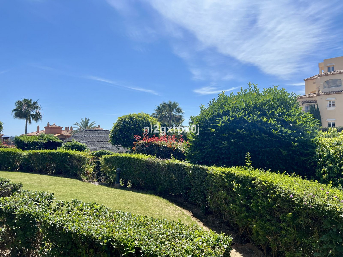 Se vende Apartamento Planta Baja de 2 dormitorios en Costa Del Sol, Málaga, España