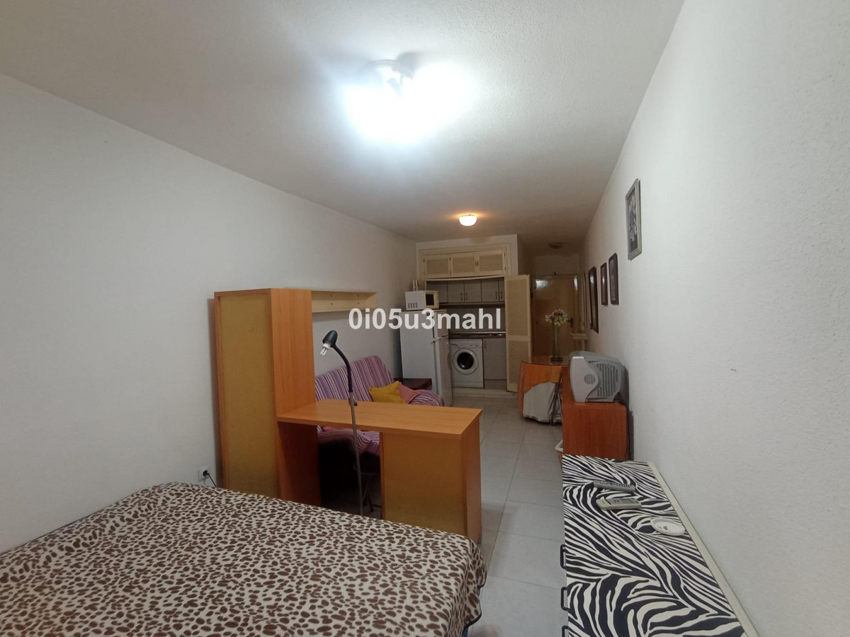 Se vende Estudio Planta Media  en Málaga Ciudad, Málaga, España