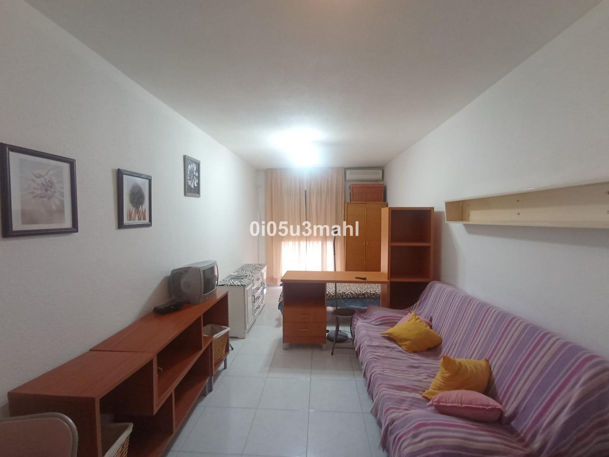 Se vende Estudio Planta Media  en Málaga Ciudad, Málaga, España