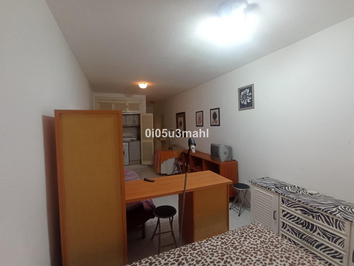 Se vende Estudio Planta Media  en Málaga Ciudad, Málaga, España