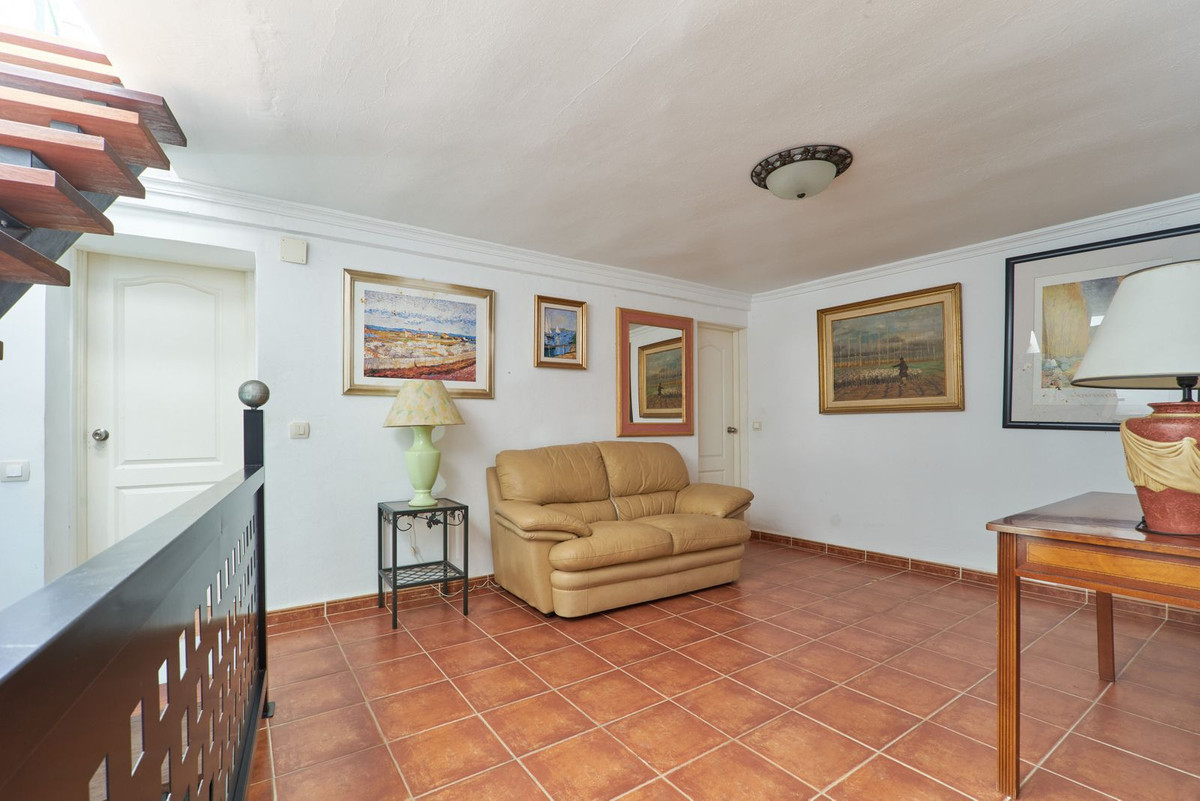 7 Bed Townhouse for sale in Marbella Costa Del Sol, Málaga, Spain
