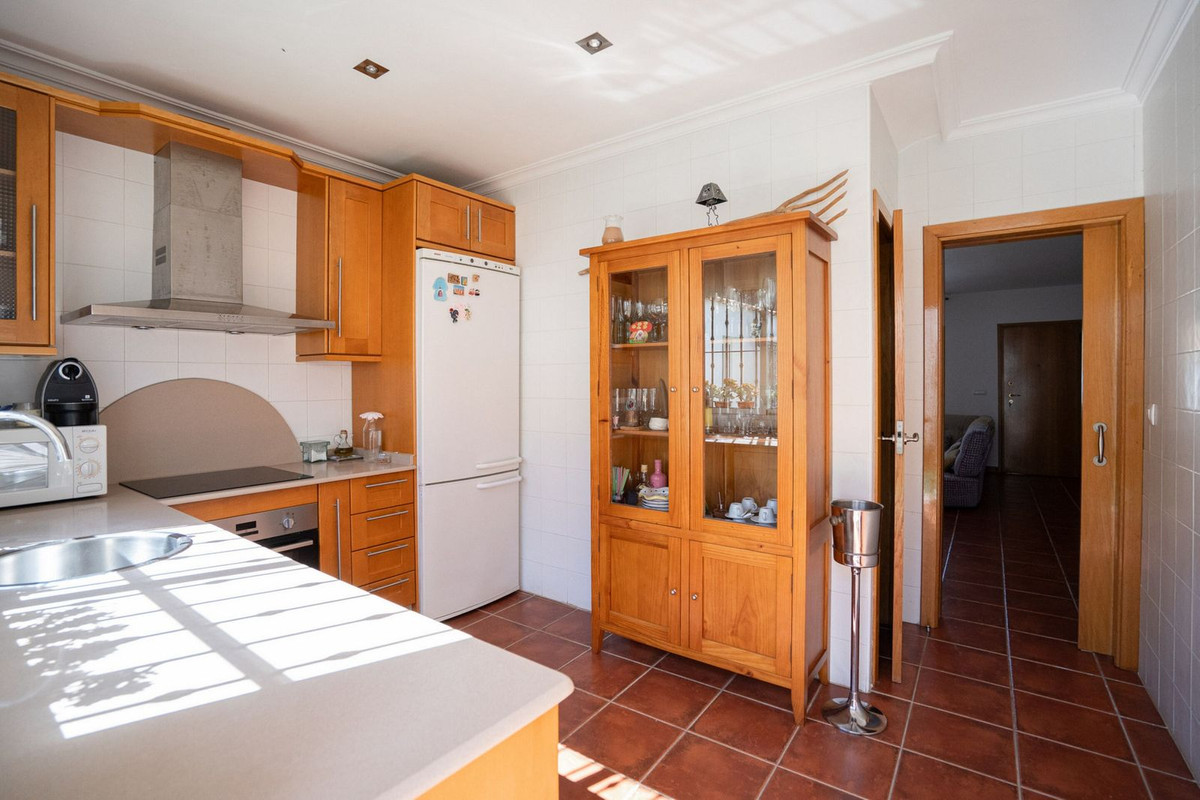 Se vende Villa - Chalet de 5 dormitorios en Costa Blanca, Alicante, España