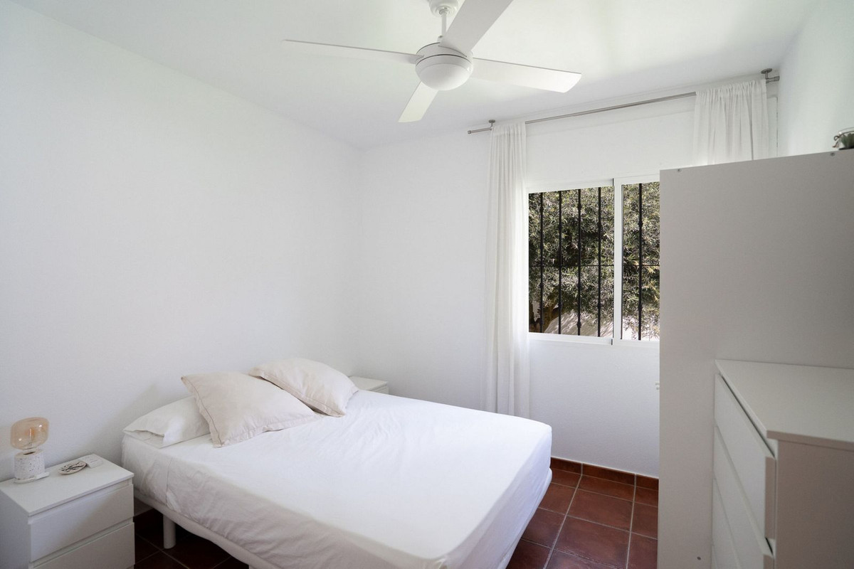 Se vende Villa - Chalet de 5 dormitorios en Costa Blanca, Alicante, España