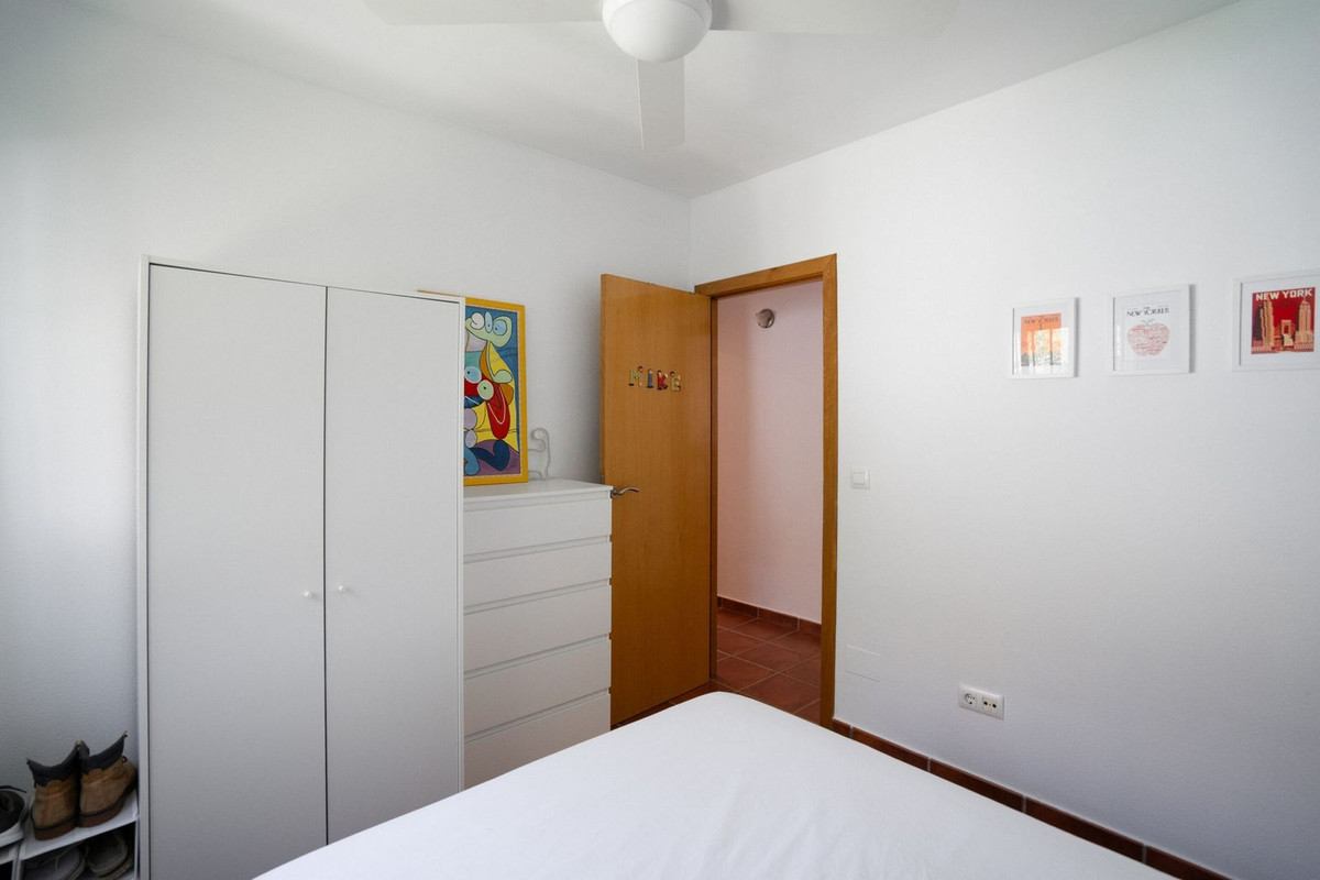 Se vende Villa - Chalet de 5 dormitorios en Costa Blanca, Alicante, España