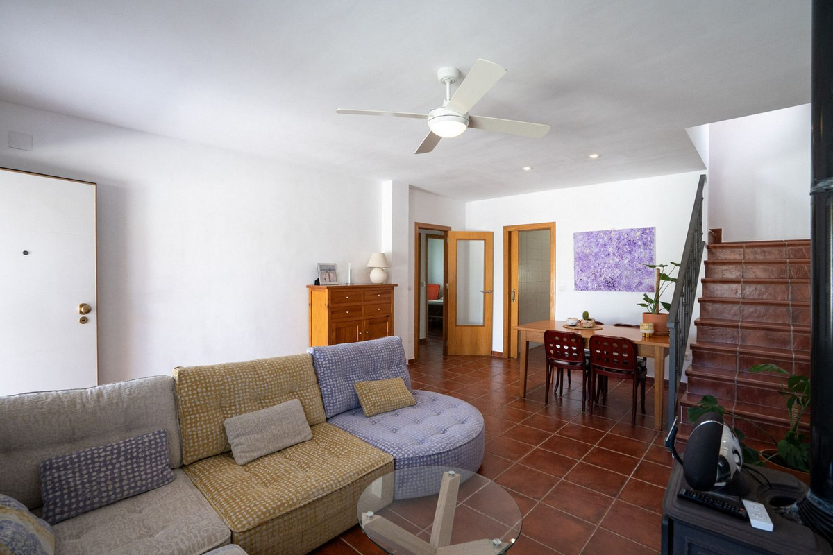 Se vende Villa - Chalet de 5 dormitorios en Costa Blanca, Alicante, España