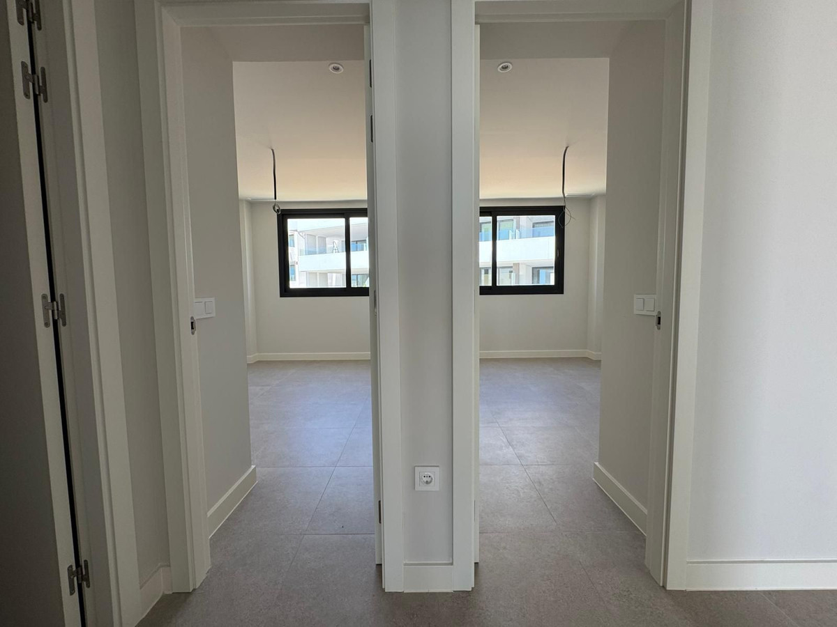 3 Bed Apartment for sale in Estepona Costa Del Sol, Málaga, Spain