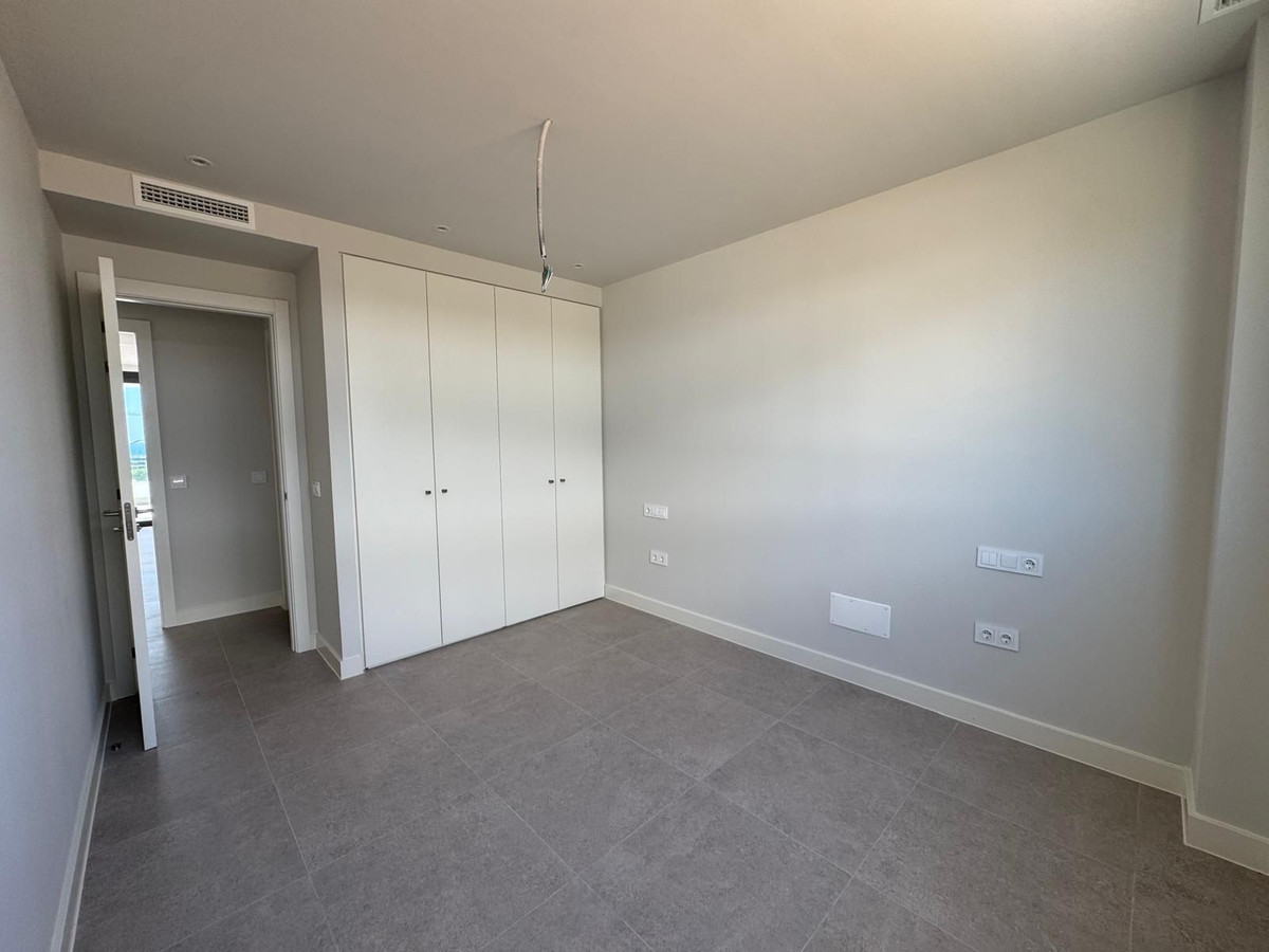 3 Bed Apartment for sale in Estepona Costa Del Sol, Málaga, Spain