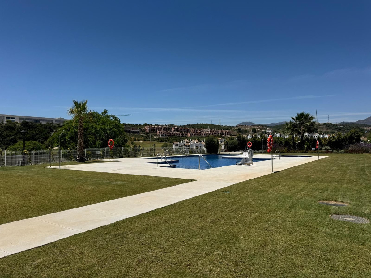 3 Bed Apartment for sale in Estepona Costa Del Sol, Málaga, Spain