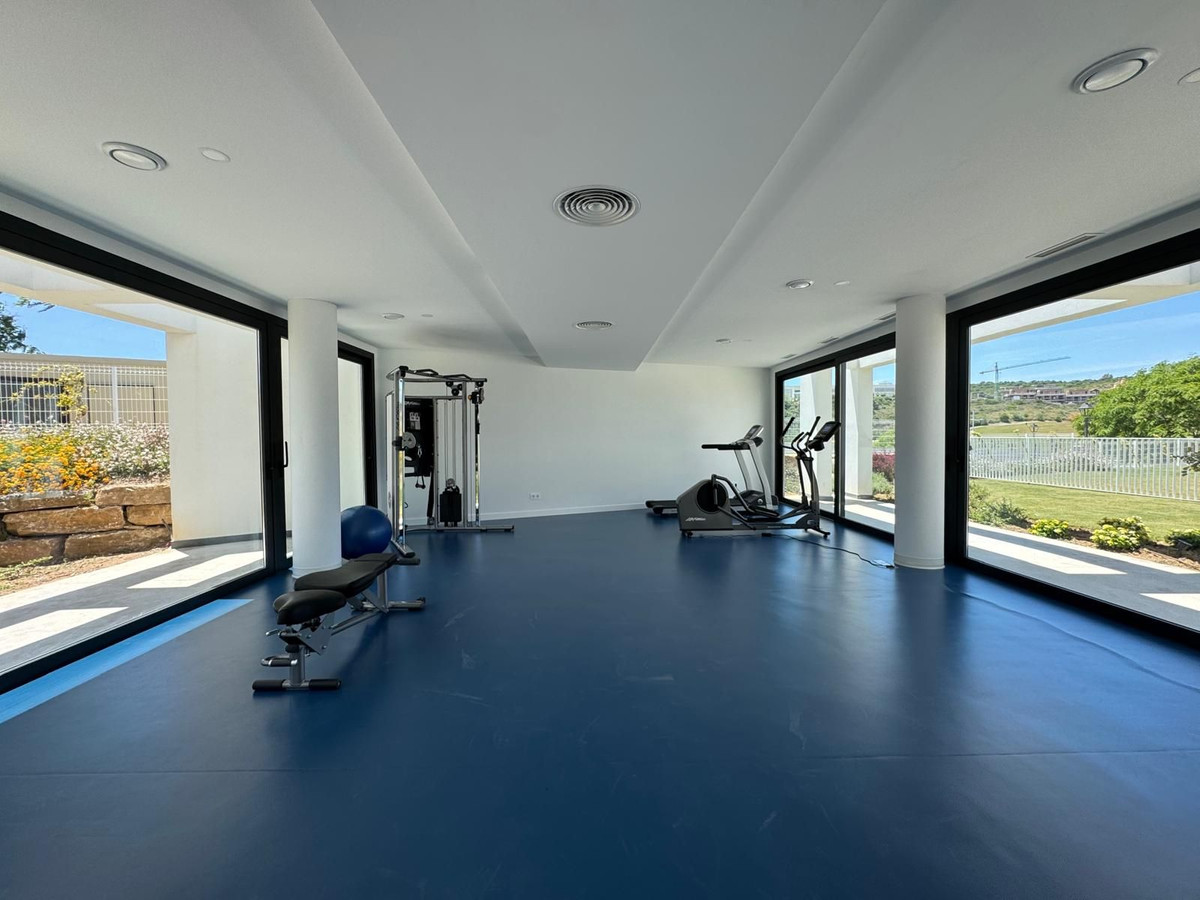 3 Bed Apartment for sale in Estepona Costa Del Sol, Málaga, Spain