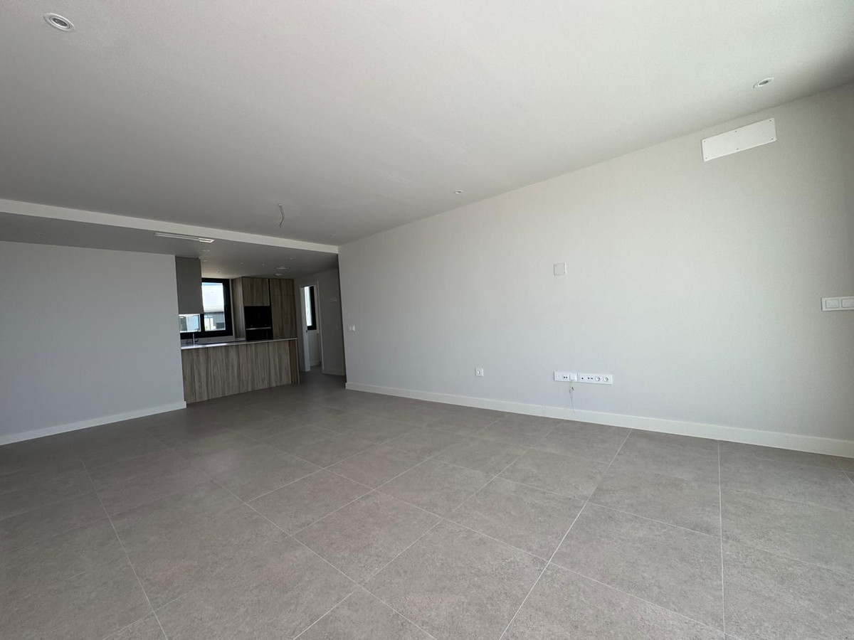 3 Bed Apartment for sale in Estepona Costa Del Sol, Málaga, Spain