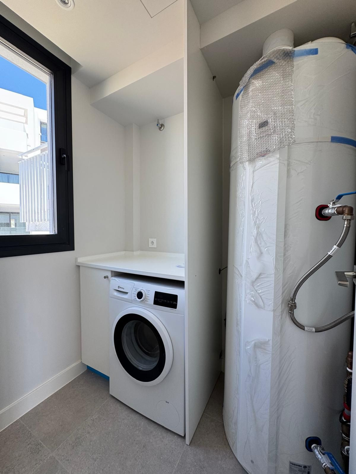 3 Bed Apartment for sale in Estepona Costa Del Sol, Málaga, Spain
