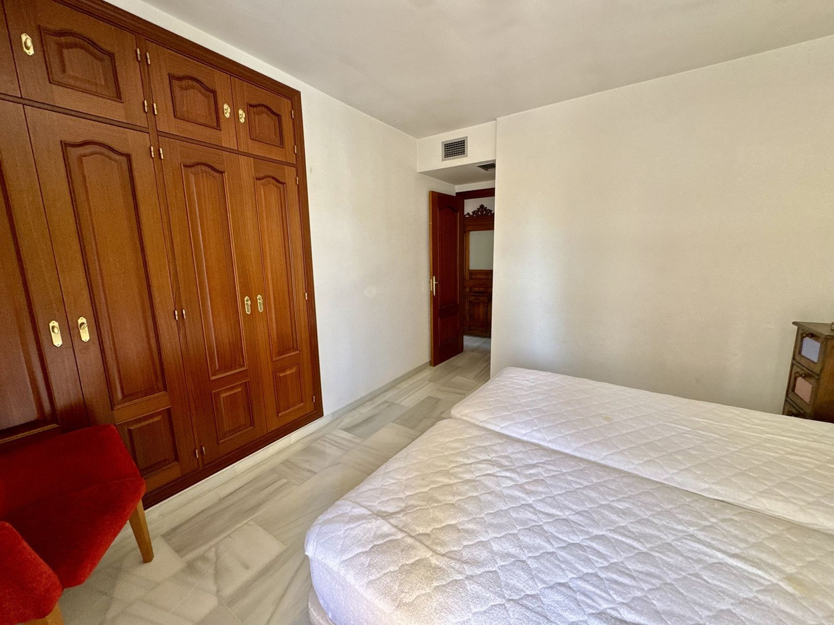 3 Bed Apartment for sale in Marbella Costa Del Sol, Málaga, Spain