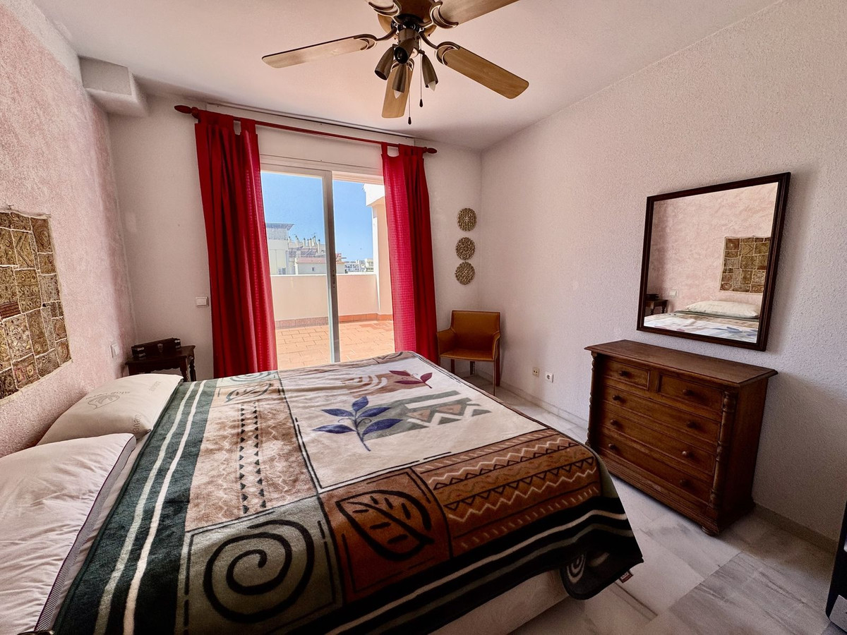 3 Bed Apartment for sale in Marbella Costa Del Sol, Málaga, Spain