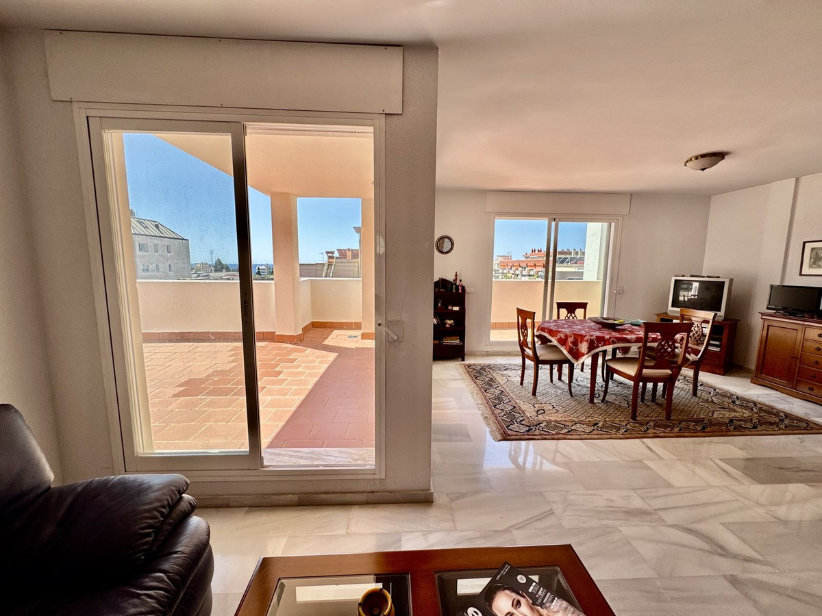 3 Bed Apartment for sale in Marbella Costa Del Sol, Málaga, Spain