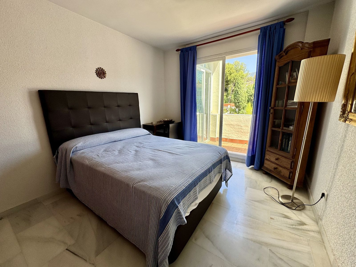 3 Bed Apartment for sale in Marbella Costa Del Sol, Málaga, Spain