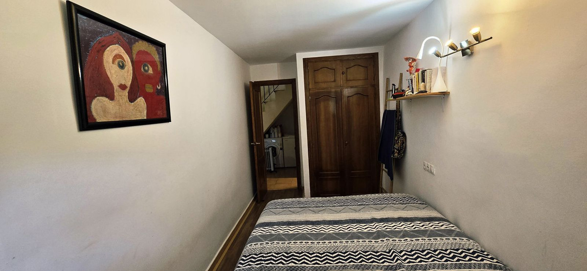 Se vende Villa - Chalet de 3 dormitorios en Costa Del Sol, Málaga, España