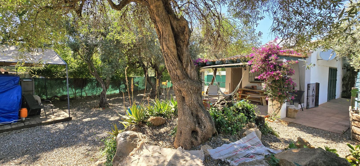 Se vende Villa - Chalet de 3 dormitorios en Costa Del Sol, Málaga, España