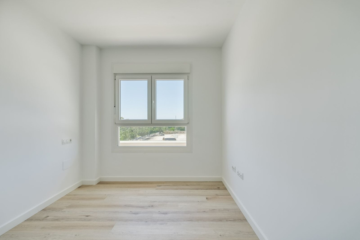 Se vende Apartamento Planta Media de 3 dormitorios en Costa Del Sol, Málaga, España