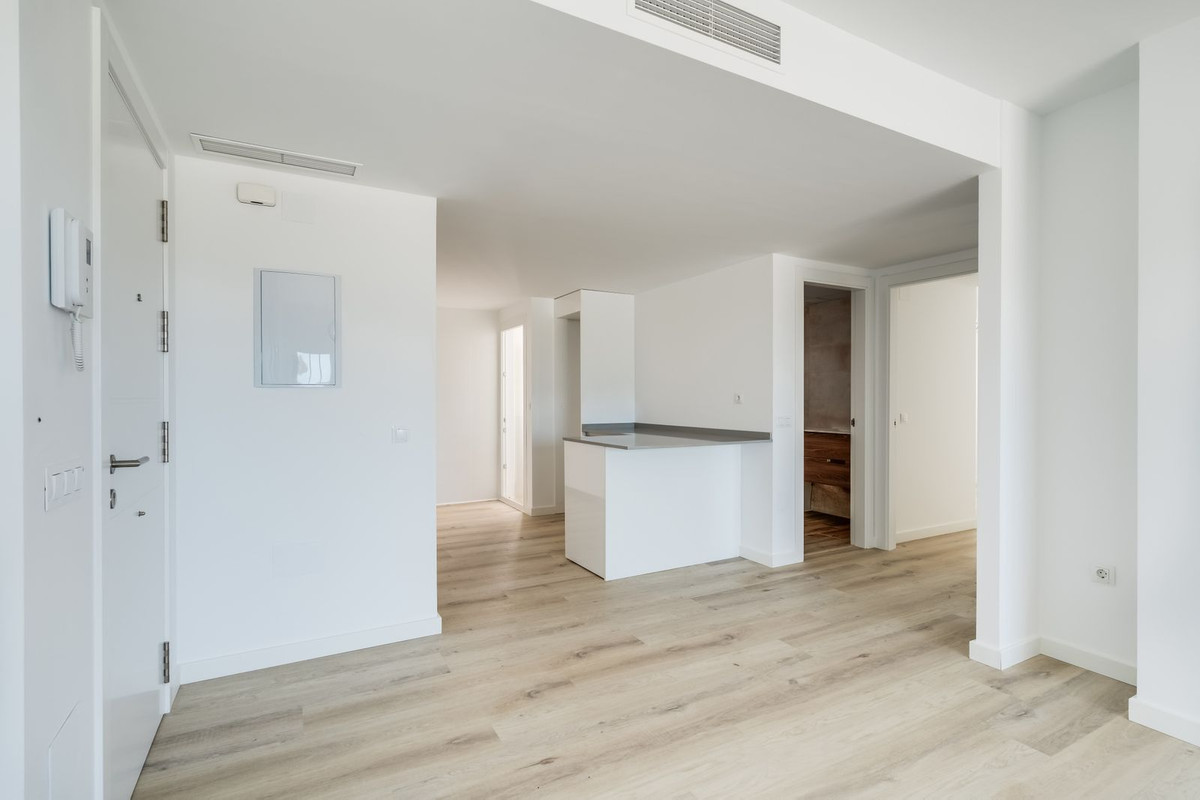 Se vende Apartamento Planta Media de 3 dormitorios en Costa Del Sol, Málaga, España