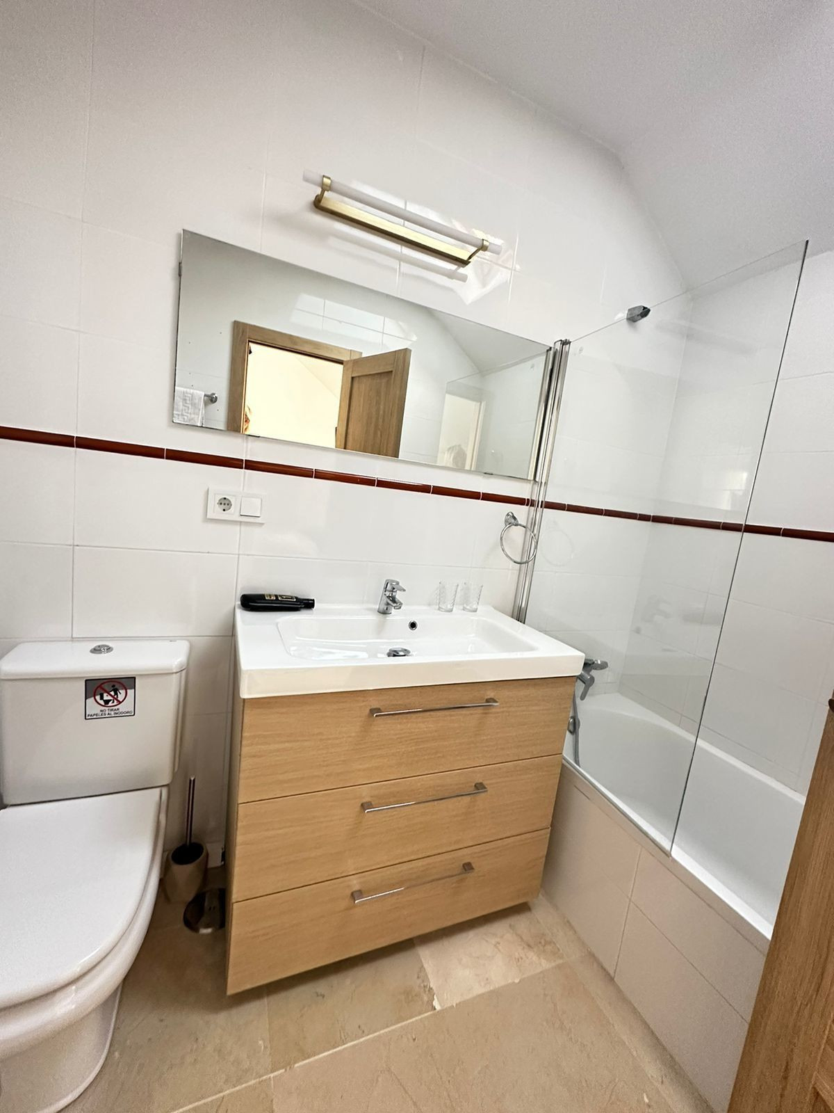 Se vende Edificio residencial  en Costa Del Sol, Málaga, España