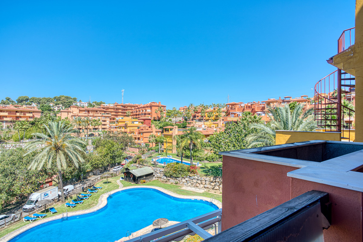 2 Bed Apartment for sale in Reserva De Marbella Costa Del Sol, Málaga, Spain